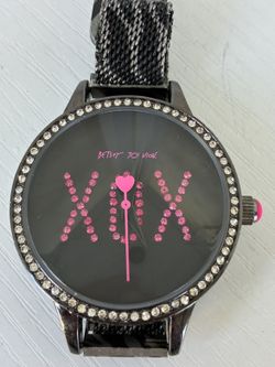 Betsey Johnson XOX Crystal Watch BJW069M2 Gunmetal Mesh Strap Pink Rhinestone Dial