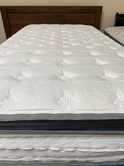 Twin Hybrid Mattress with cooling gel $150 pick up can deliver available to preview new in box