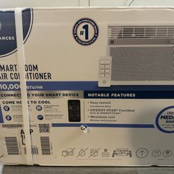 GE - 450 Sq. Ft. 10,000 BTU Smart Window Air Conditioner with WiFi and Remote - White
