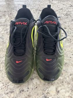 Nike Air Max 720 Neon