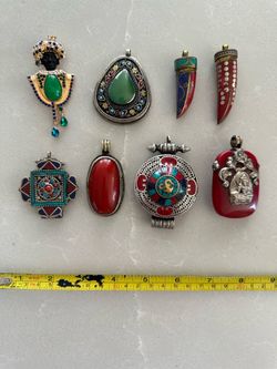Brooches/pins, Charms and Pendants. Make an Offer! Select yours!