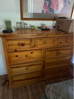 Dresser