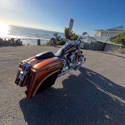 Harley Davidson Road King CVO