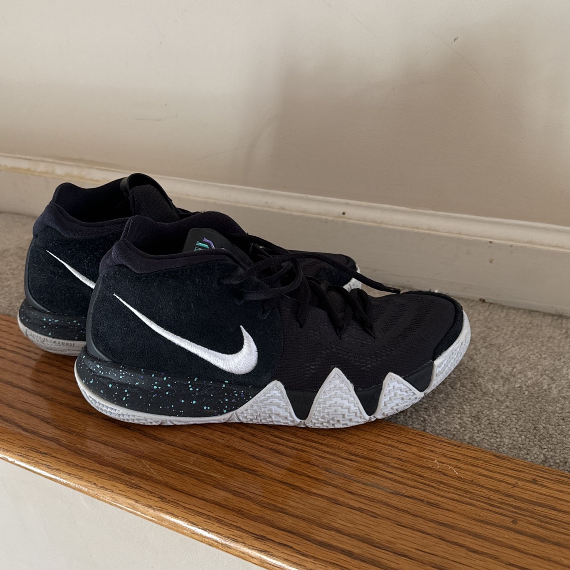 Kyrie 4 EP Ankle Taker