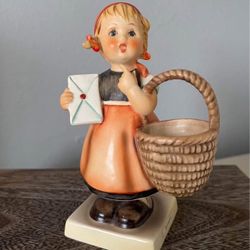 Vintage Hummel Goebel Collectible Figurine "Meditation” #13/0 TMK-5