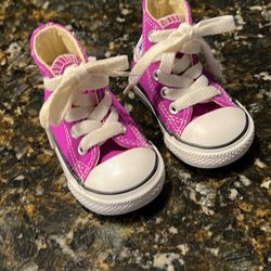 Baby Or Toddler Girl Chuck Taylor Converse High Tops Shoes size 2 Brand New