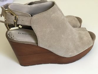 KENNETH COLE wedges
