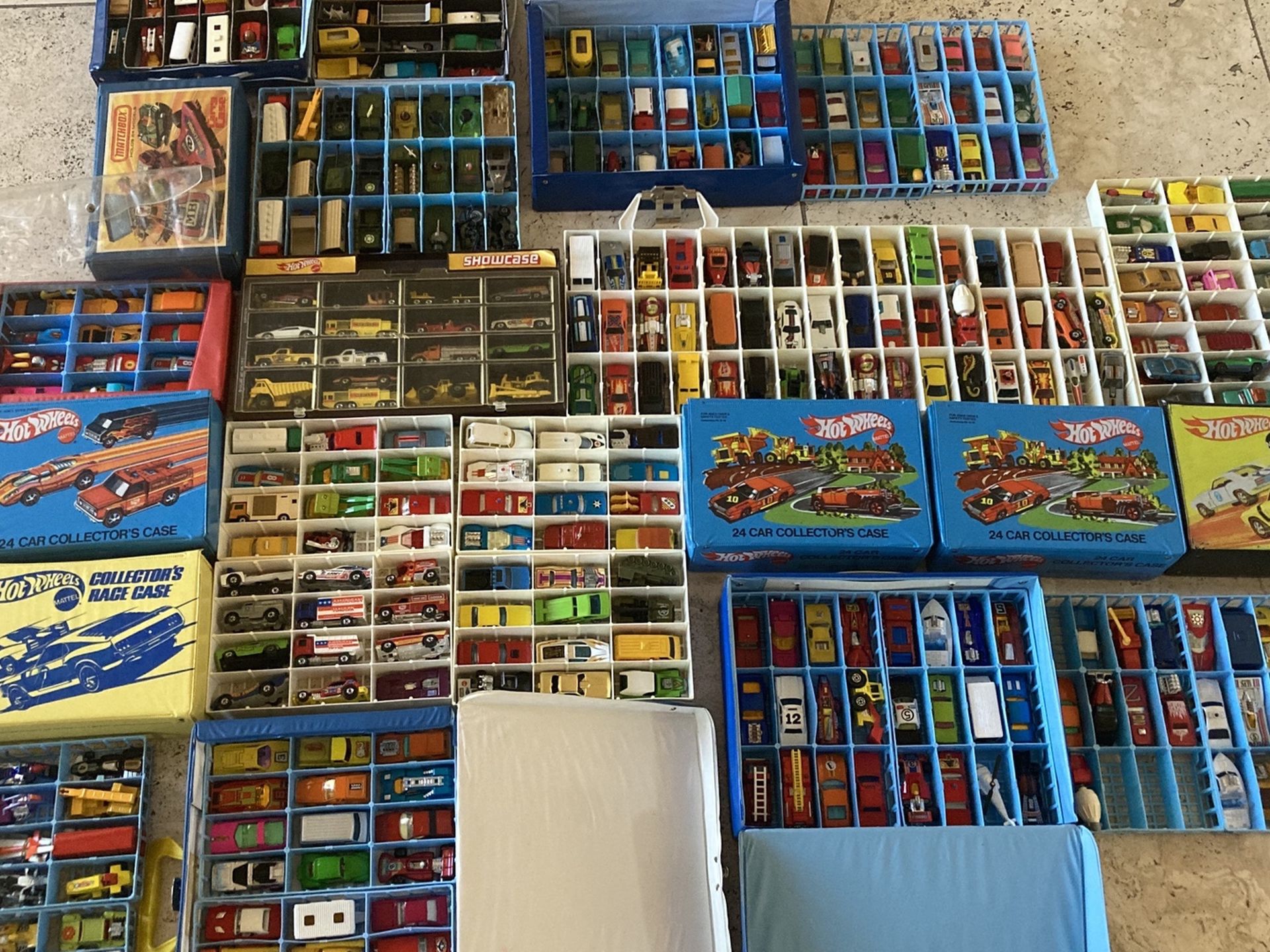 Collector seeking vintage old genuine Hot Wheels redlines red line 1960s 70s toy cars hotwheels lines