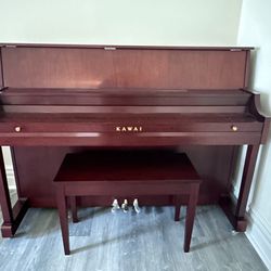 KAWAI PIANO - MAHOGANY