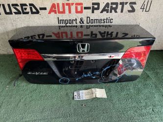 w/dents 2008 - 2009 - 2010 - 2011 HONDA CIVIC SEDAN REAR DOOR TRUNK LID OEM AY82489