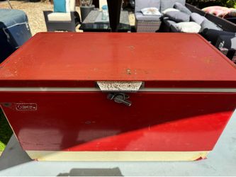 Vintage Coleman Ice Chest