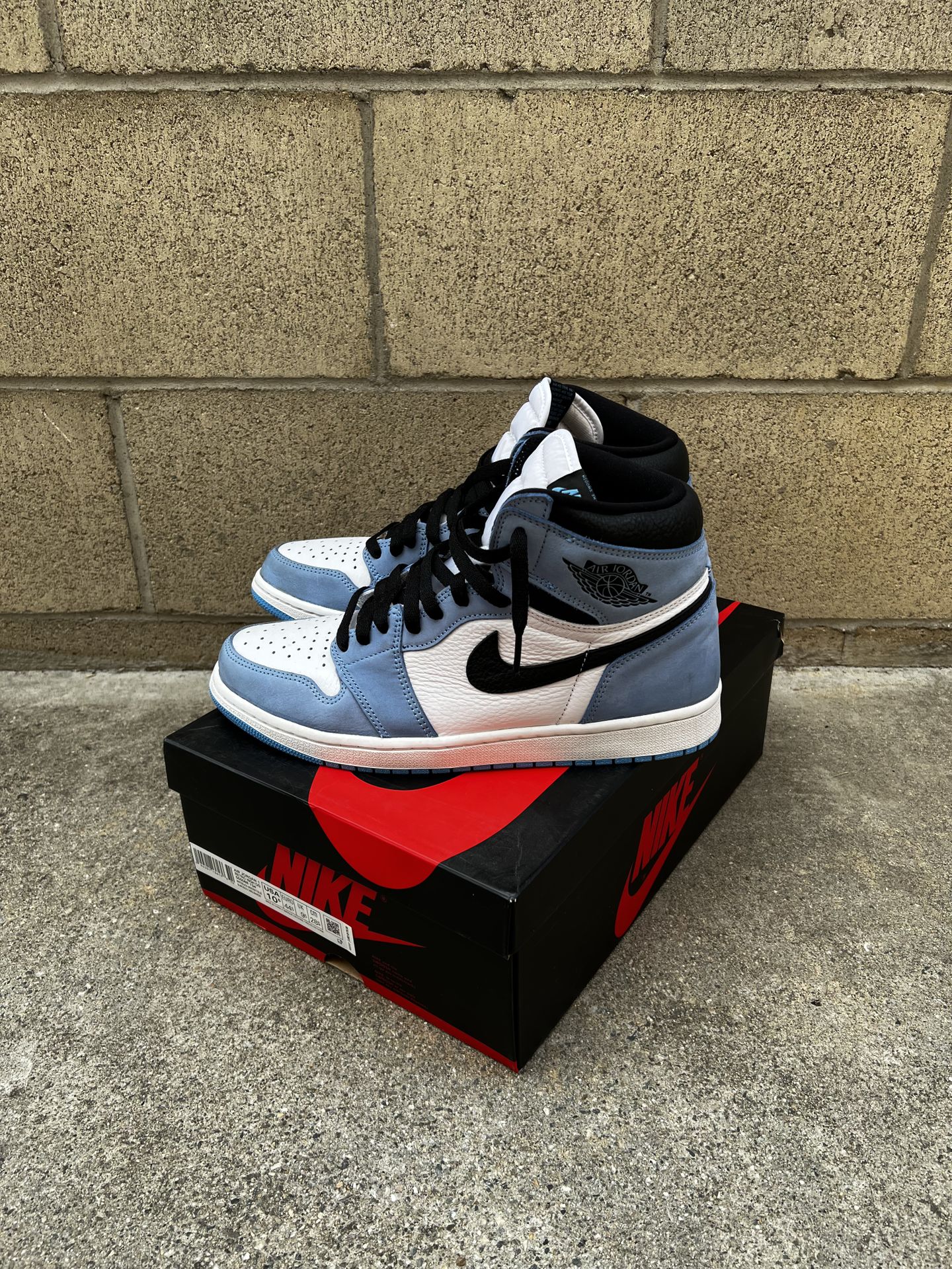 Jordan 1 High Retro OG University Blue