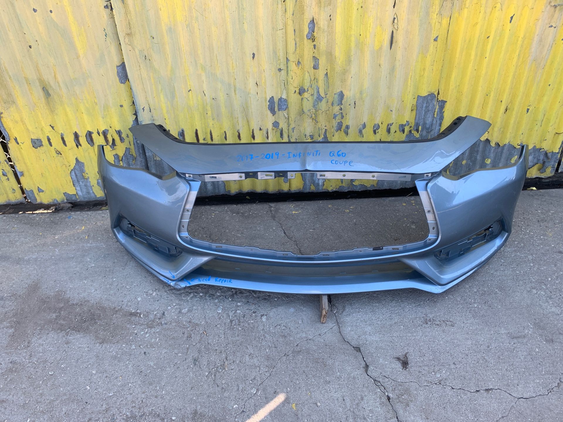 2017-2018-2019 INFINITI Q60 FRONT BUMPER COVER OEM