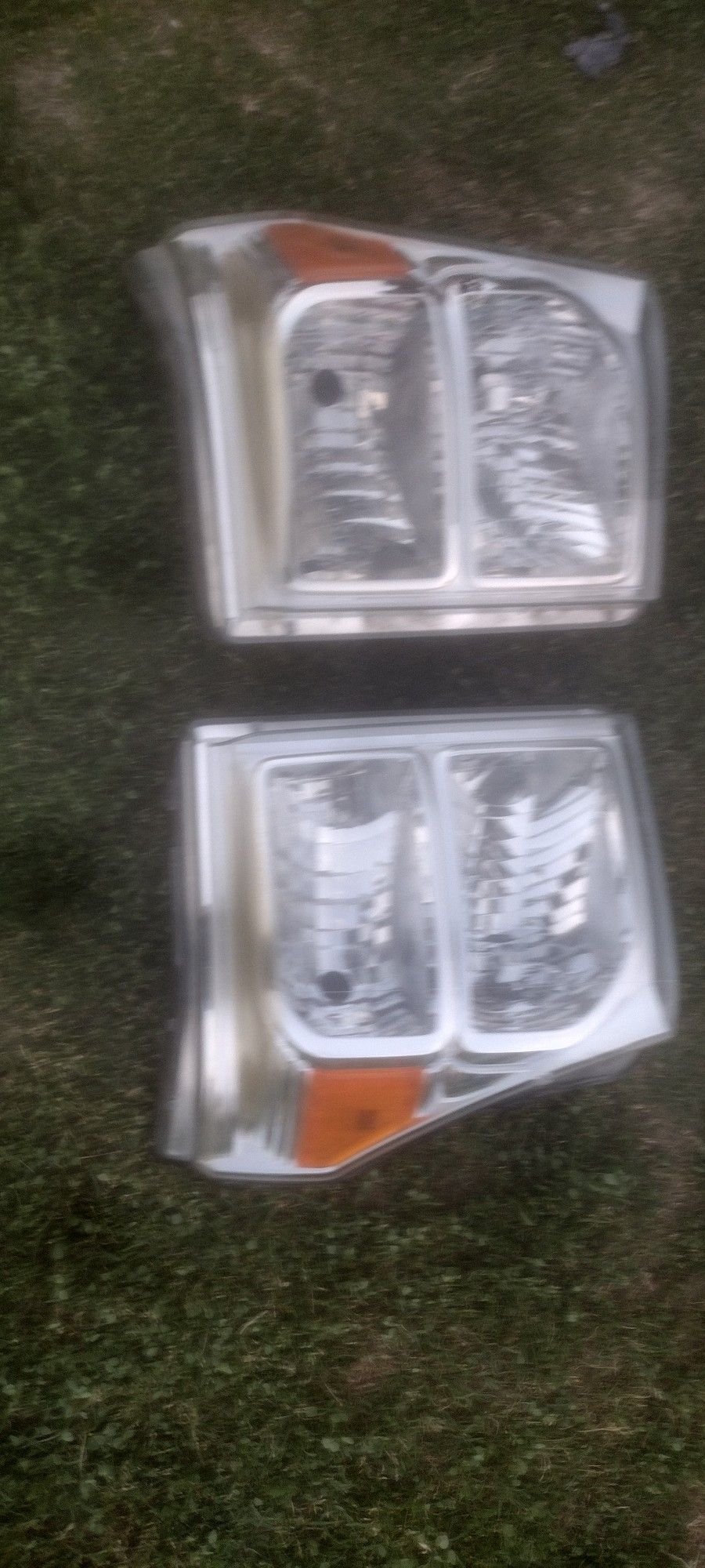 Ford F250 Front Head Lamp / Head Lights