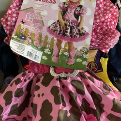 Halloween Costumes 