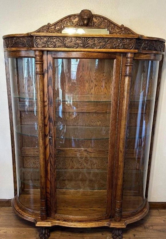 Antique Horner Brothers Lion Head, Claw feet, Bowed Glass, Display Curio $400 OBO