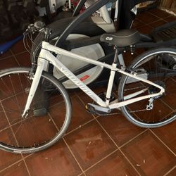 2017 Vita Specialized Sport 