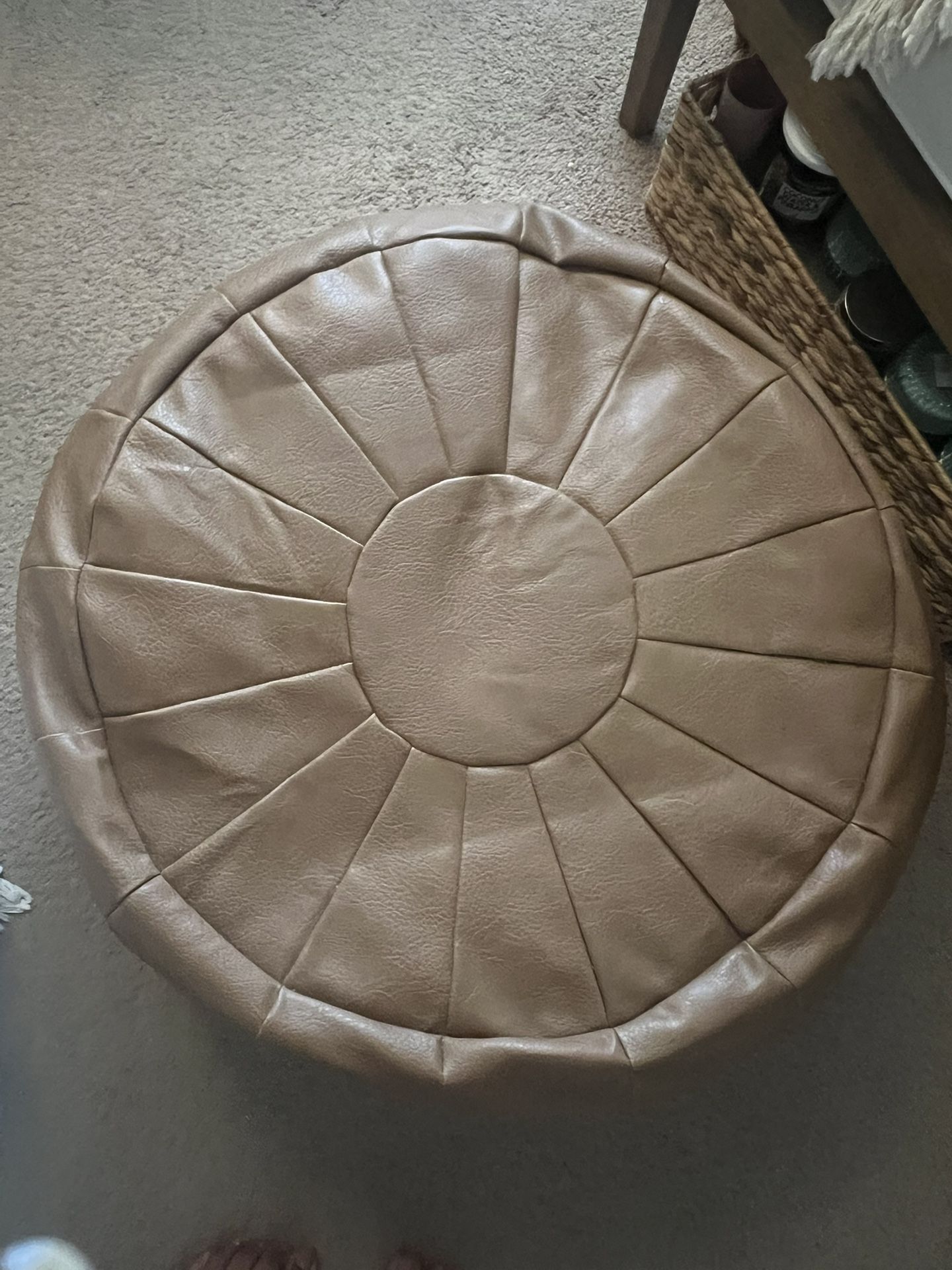 Brown Round Pouf/Ottoman