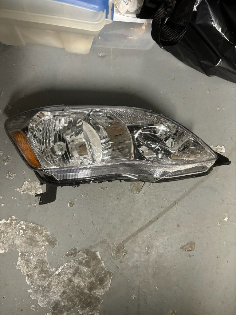 2005-08 Toyota Avalon Headlights