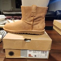 Ugg Boot New