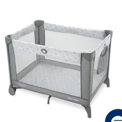 Graco Pack ‘N Play With Extra Mattress