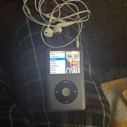 iPod Nano 3rd Gen 160gb With Charger 