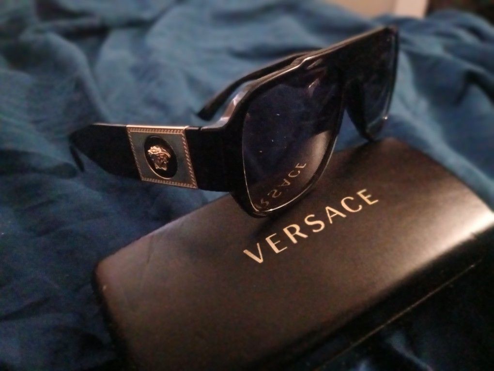 Versace Men's Black Sunglasses Luxury