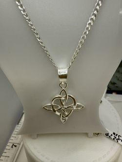 925 Sterling Silver 24” Chain And Pendant High Quality Cadena De Nudo De Brujas 24” Pulgadas Es Larga Solido