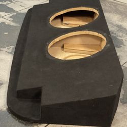 Rear Mount 10 Inch Speaker Ported Box Fits Chevy Avalanche 