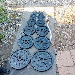 245lbs Olympic Weights+ Curl Bar 