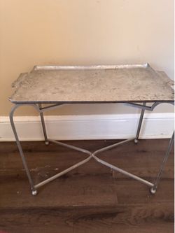 Silver Tray stand