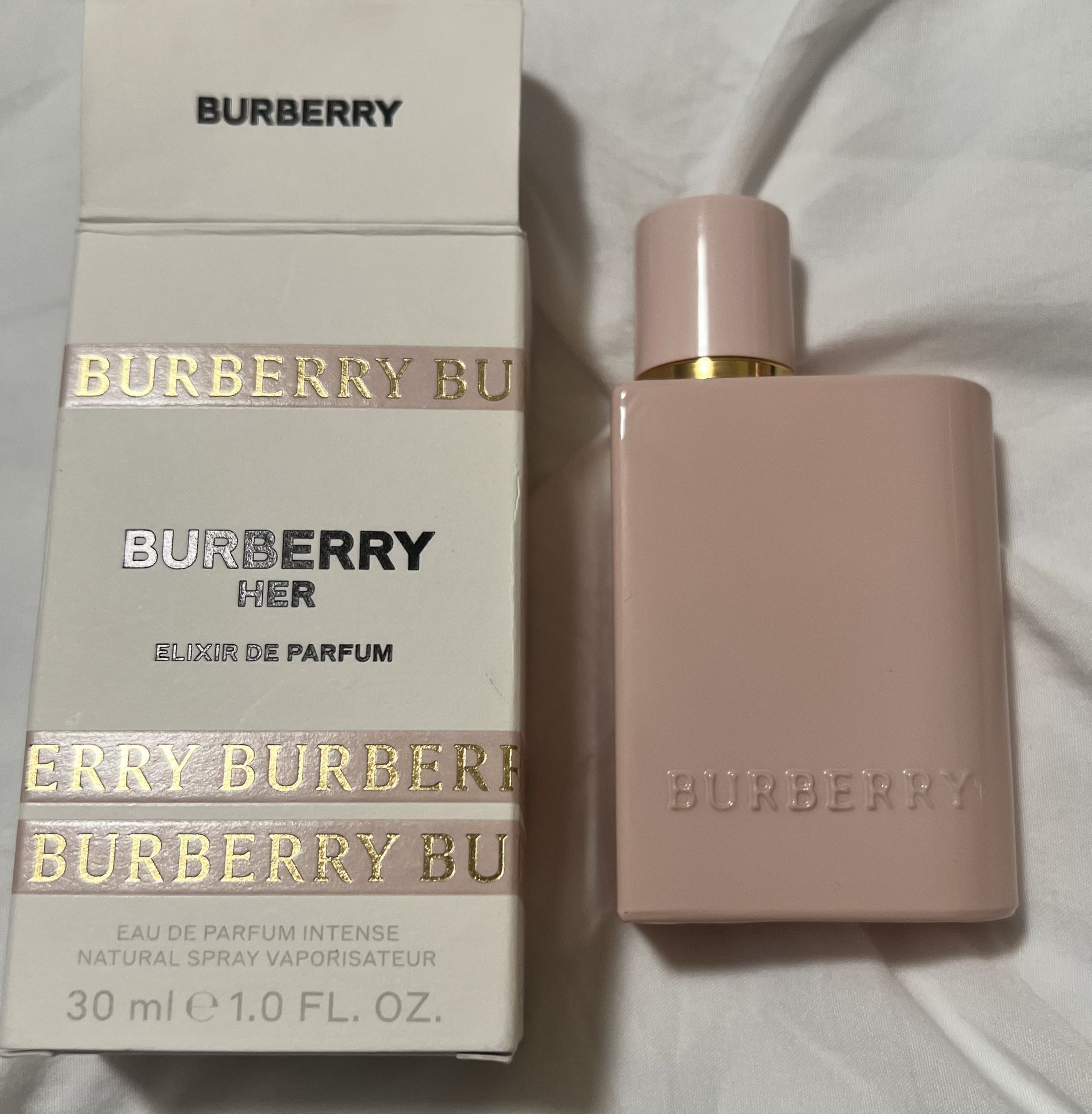 Burberry Her Perfume 