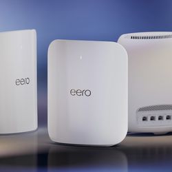 Eero Max 7 (Tri-Band WiFi-7 Mesh)