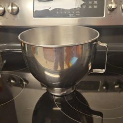 KitchenAid K45 Stainless Steel Mixing Bowl 4.5 Qt Twist Lock with Handle