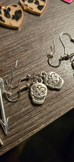 Skeleton earrings