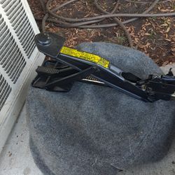 Original Jack And Spare Tire 1980 Cadillac