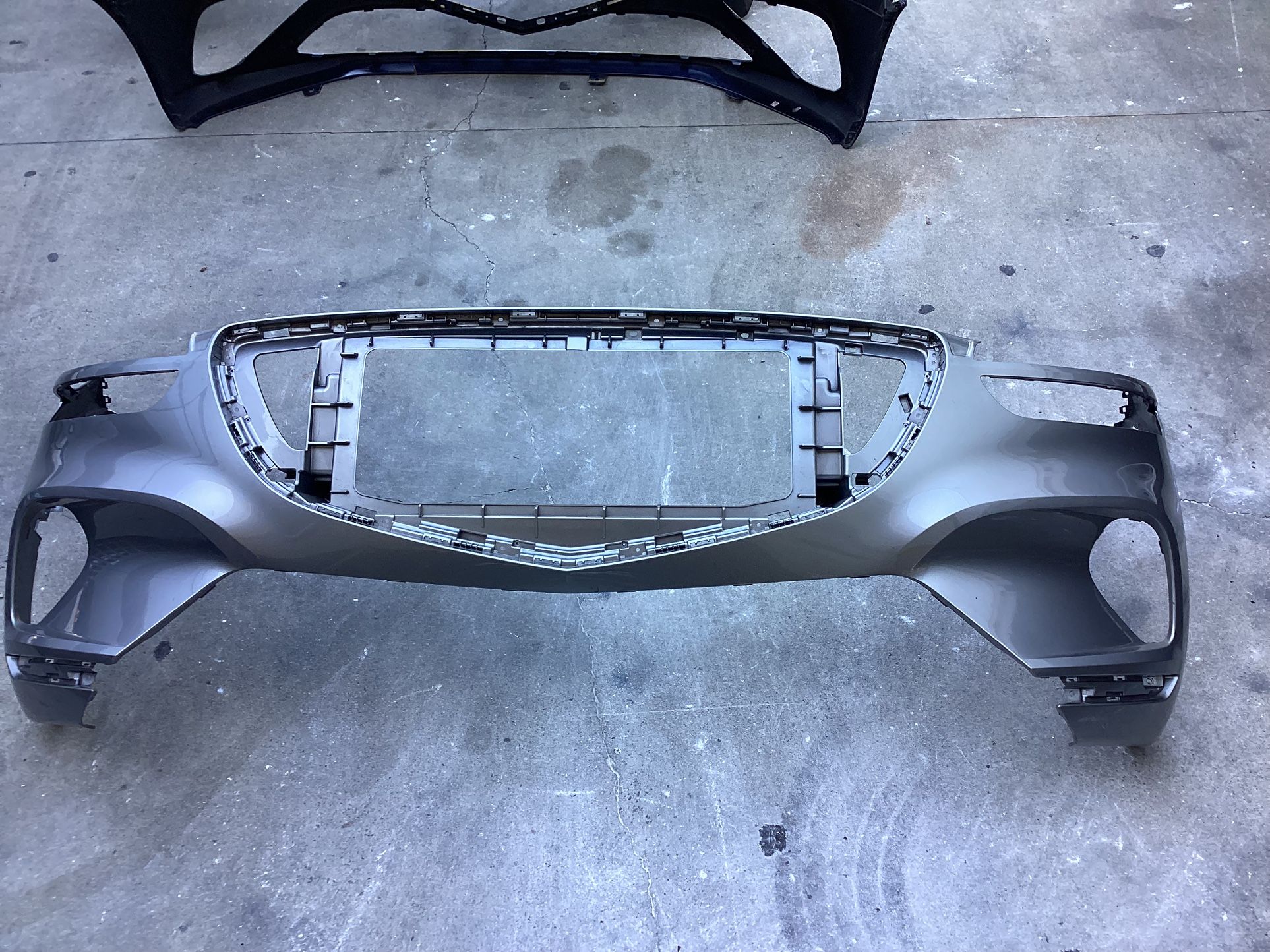 2015-2020 CHEVROLET CHEVY COLORADO LT Z71 FRONT UPPER GRILL GRILLE NEW OEM