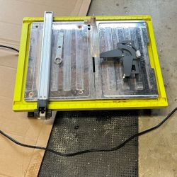 Ryobi Wet Tile Saw