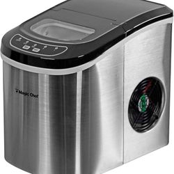 Like New Magic Chef 27lb. Countertop Ice Maker 