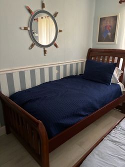 Twin Sleigh Bed Frame in Cherry Wood