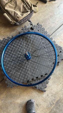 Se style blue one rim brand new