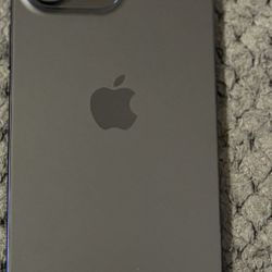 Apple 15 Pro Max 