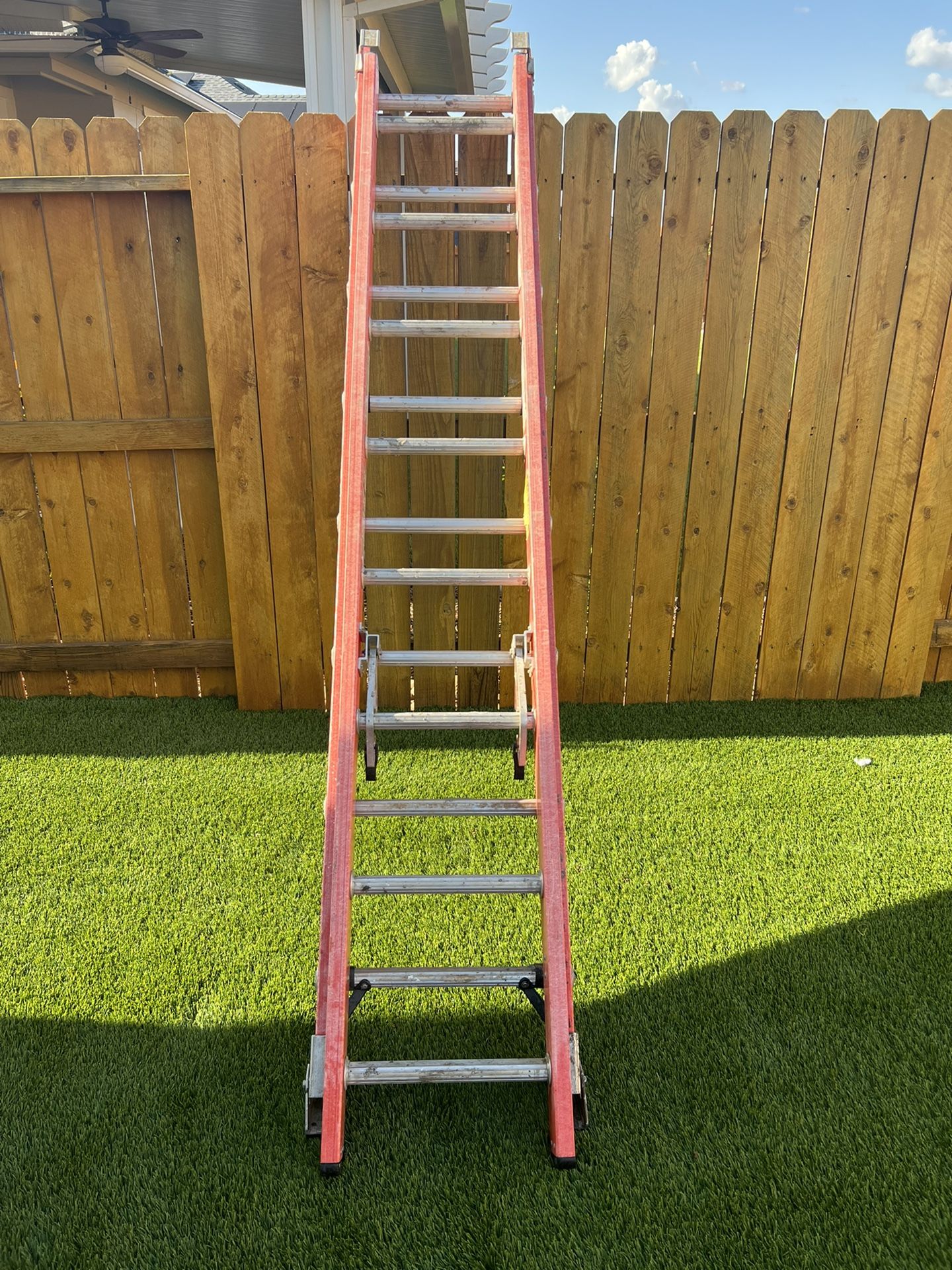 Werner 16’ Fiberglass Extension Ladder