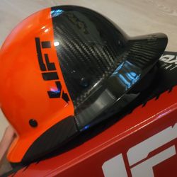 Hard Hat 50fifty Carbon Fiber Lift