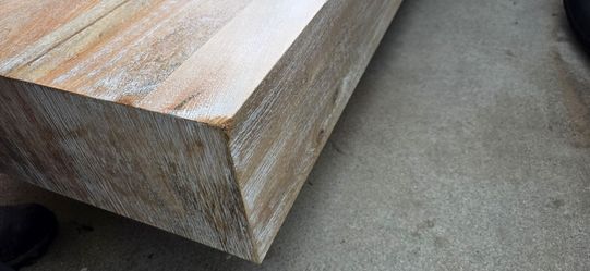 Rustic Coffee Table pickup Redlands