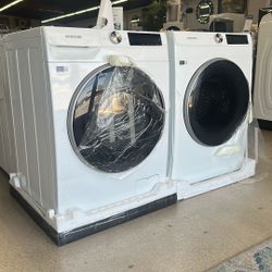 Samsung 2.5 Cu Ft Set Electric 
