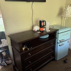 Moving Sale