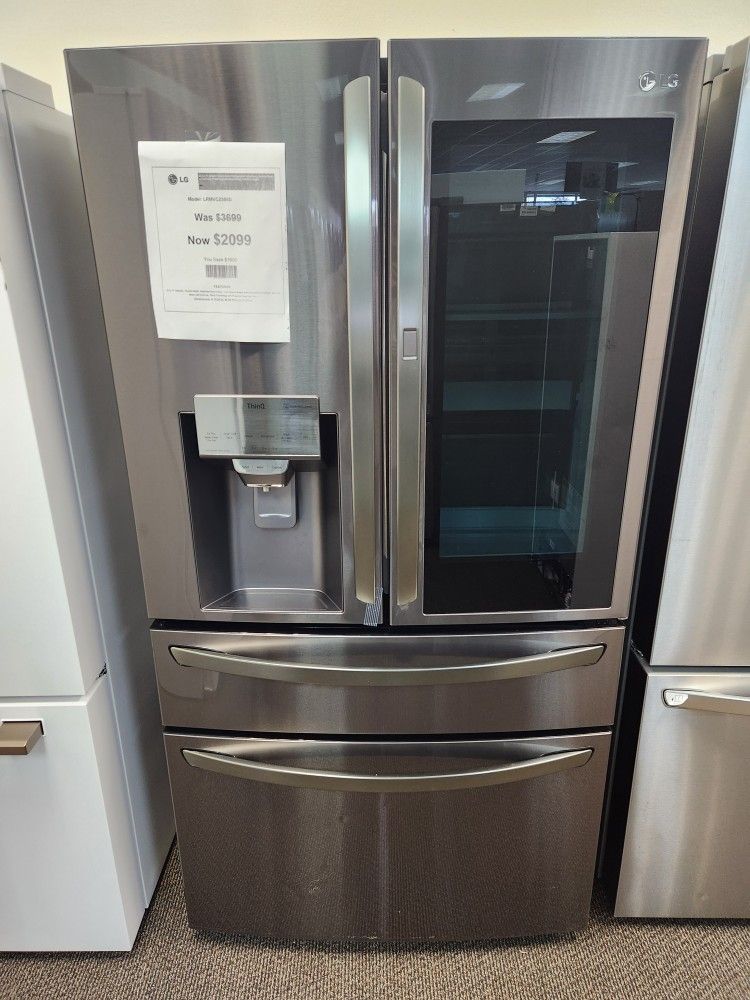23 cu. ft. Smart French Door Refrigerator InstaView Door-ln-Door
& Craft Ice, PrintProof Stainless Steel Counter Depth