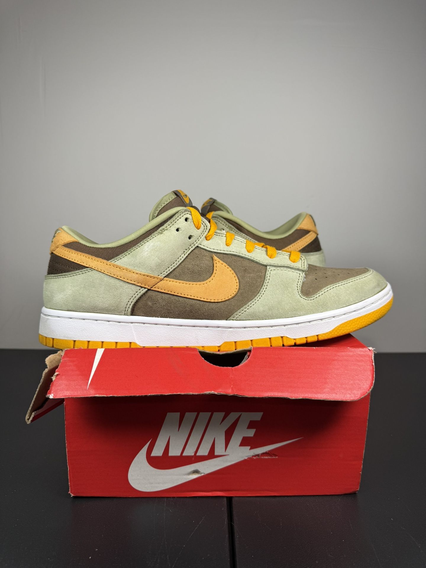 Nike Dunk Dusty Olive Size 13m OG all