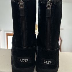 UGG BOOTS KIDS 13